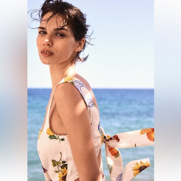 WT H&M DRESS WITH BOW AT BACK - Picture 4 of 10